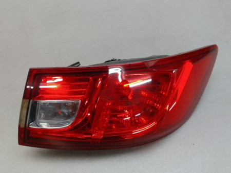 FEU ARRIERE DROIT RENAULT CLIO