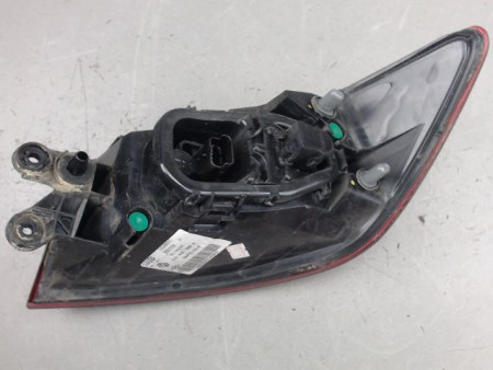 FEU ARRIERE GAUCHE  RENAULT CLIO