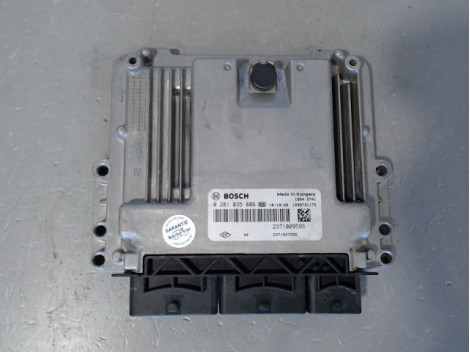 CALCULATEUR MOTEUR RENAULT CLIO
