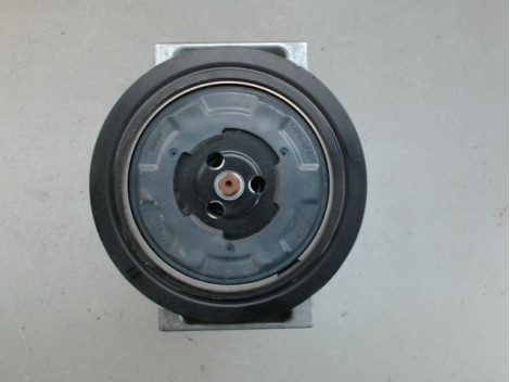 COMPRESSEUR AIR CONDITIONNE PEUGEOT 208