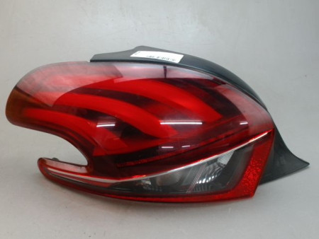 FEU ARRIERE GAUCHE  PEUGEOT 208