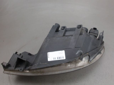 PHARE DROIT PEUGEOT 206