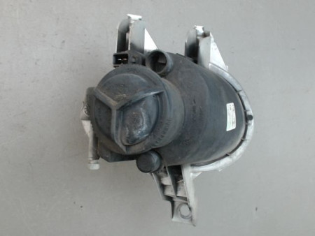 PHARE ANTIBROUILLARD AVANT GAUCHE PEUGEOT 206