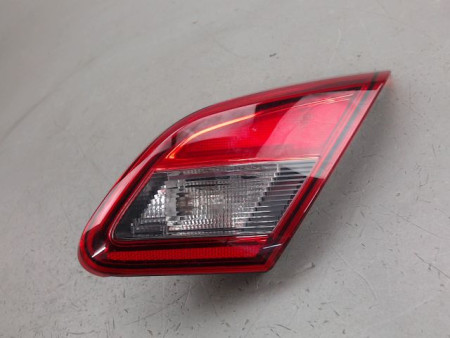 FEU ARRIERE INTERIEUR DROIT OPEL CORSA
