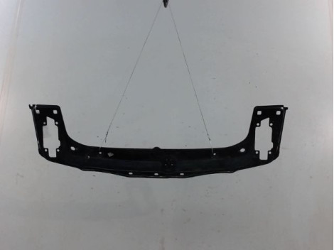 TRAVERSE SUPERIEURE ARMATURE AVANT B.M.W. SERIE 1