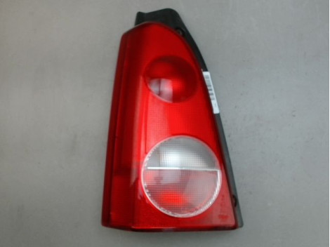 FEU ARRIERE GAUCHE  OPEL AGILA