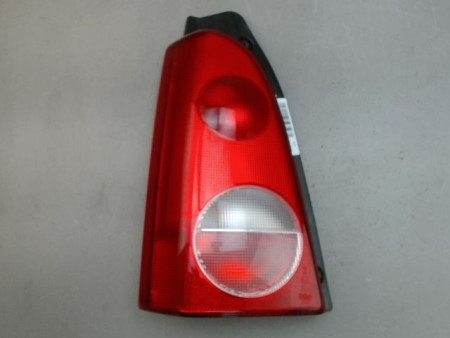 FEU ARRIERE GAUCHE  OPEL AGILA