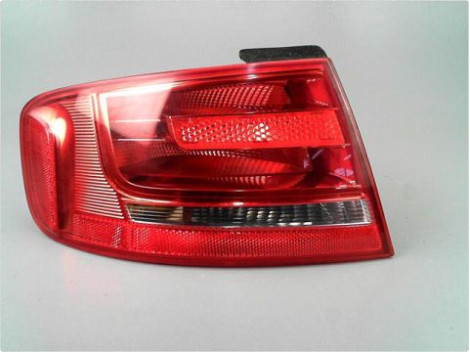 FEU ARRIERE GAUCHE  AUDI A4 08-11