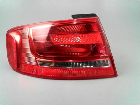 FEU ARRIERE GAUCHE  AUDI A4 08-11