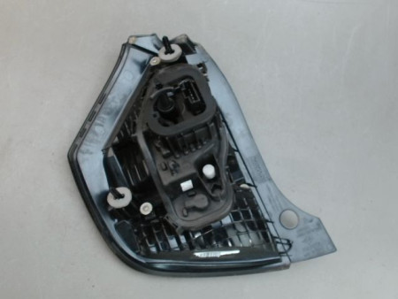 FEU ARRIERE DROIT RENAULT TWINGO