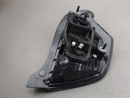 FEU ARRIERE GAUCHE  RENAULT TWINGO