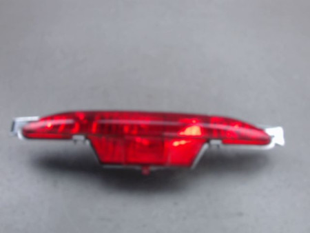 FEU BROUILLARD CENTRAL ARRIERE PEUGEOT 208