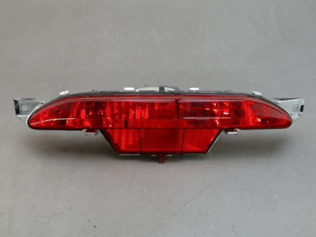 FEU BROUILLARD CENTRAL ARRIERE PEUGEOT 208