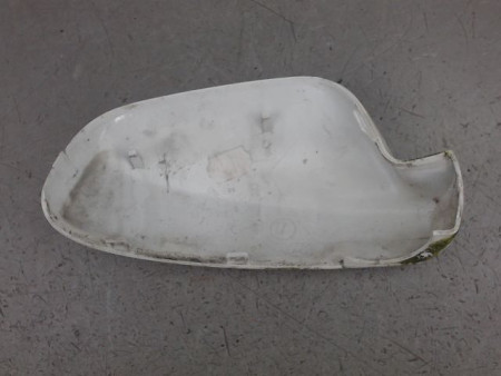 CARENAGE RETROVISEUR EXTERIEUR GAUCHE PEUGEOT 307