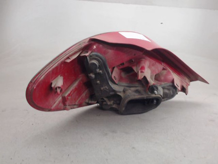 FEU ARRIERE DROIT PEUGEOT 207