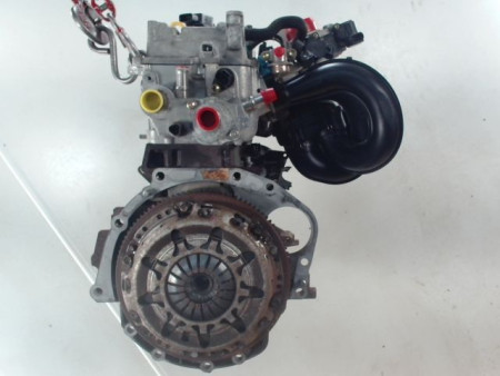 MOTEUR ESSENCE TOYOTA YARIS 1.3 