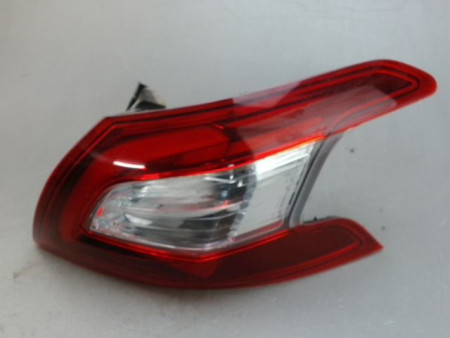 FEU ARRIERE DROIT PEUGEOT 308