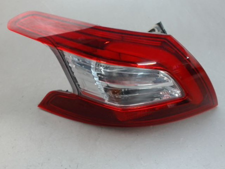 FEU ARRIERE GAUCHE  PEUGEOT 308