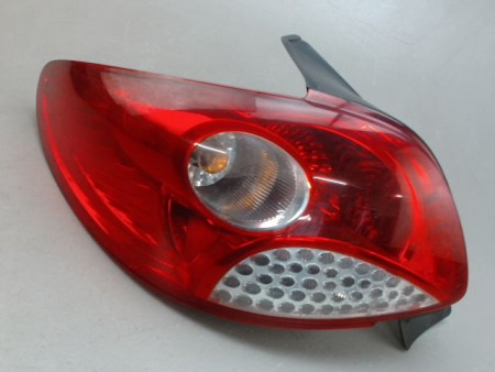 FEU ARRIERE GAUCHE  PEUGEOT 206
