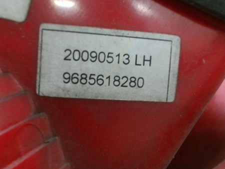 FEU ARRIERE GAUCHE  PEUGEOT 206
