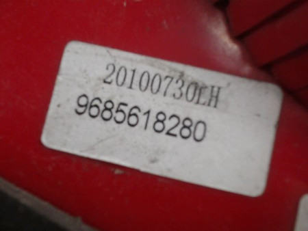 FEU ARRIERE GAUCHE  PEUGEOT 206