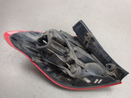 FEU ARRIERE DROIT CITROEN C4