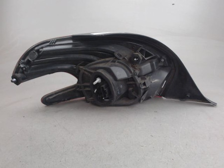 FEU ARRIERE DROIT PEUGEOT 208