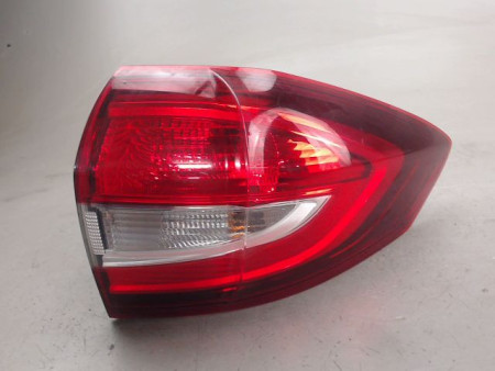 FEU ARRIERE DROIT FORD C-MAX