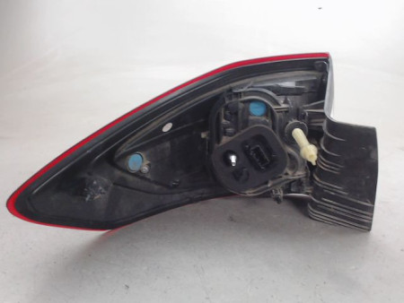 FEU ARRIERE DROIT FORD C-MAX