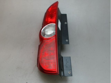 FEU ARRIERE GAUCHE  OPEL COMBO