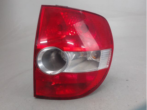 FEU ARRIERE DROIT VOLKSWAGEN FOX