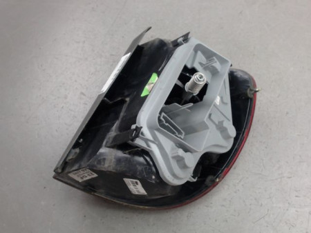 FEU ARRIERE GAUCHE  VOLKSWAGEN FOX