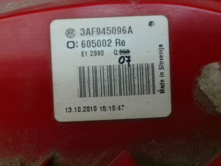 FEU ARRIERE DROIT VOLKSWAGEN PASSAT