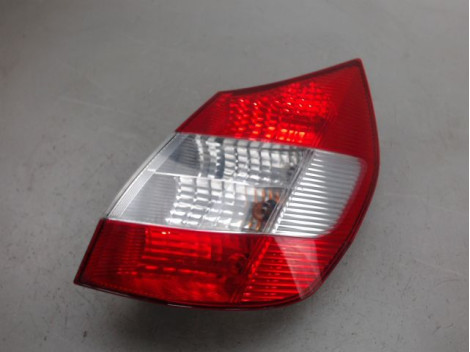 FEU ARRIERE DROIT RENAULT MEGANE