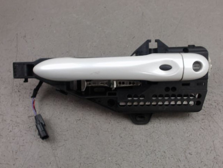 POIGNEE EXTERIEURE PORTE AVANT GAUCHE RENAULT CAPTUR