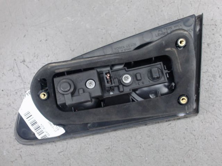FEU ARRIERE INTERIEUR GAUCHE SEAT IBIZA