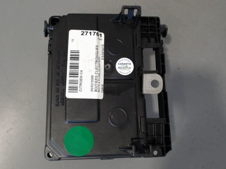 BOITE A FUSIBLES CITROEN C4