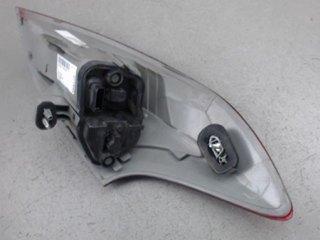 FEU ARRIERE DROIT RENAULT MEGANE