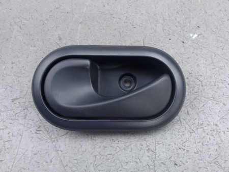 POIGNEE INTERIEURE PORTE AVANT GAUCHE DACIA SANDERO