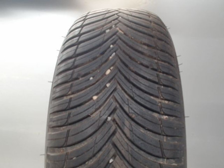 Pneu KLEBER QUADRAXER 3 215 55 16 97 V