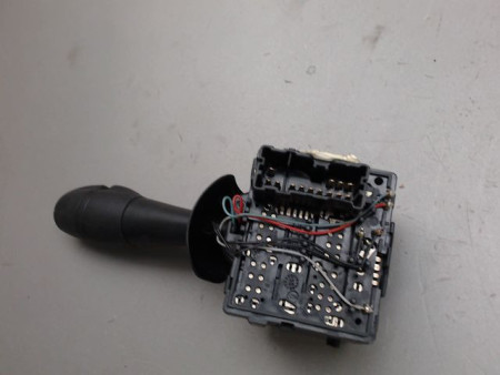 COMMANDE ESSUIE GLACE RENAULT CLIO