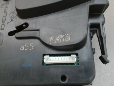 COMMANDE ESSUIE GLACE RENAULT CLIO