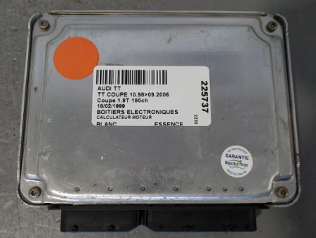 CALCULATEUR MOTEUR AUDI TT COUPE 98-2006
