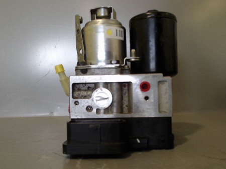 UNITE HYDRAULIQUE ABS TOYOTA PRIUS