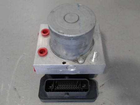 UNITE HYDRAULIQUE ABS RENAULT MASTER