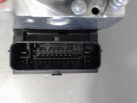 UNITE HYDRAULIQUE ABS OPEL CORSA