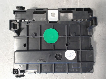 BOITE A FUSIBLES CITROEN C4