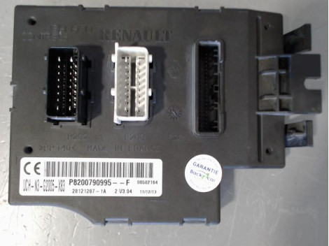 BOITIER GESTION HABITACLE RENAULT TRAFIC