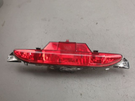 FEU BROUILLARD CENTRAL ARRIERE PEUGEOT 208