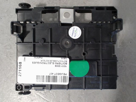 BOITE A FUSIBLES PEUGEOT 407